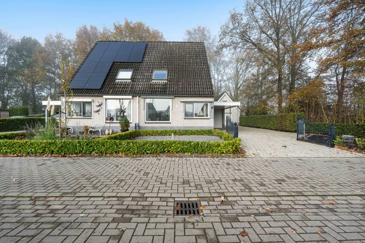 Foto 3 van De Metten 16