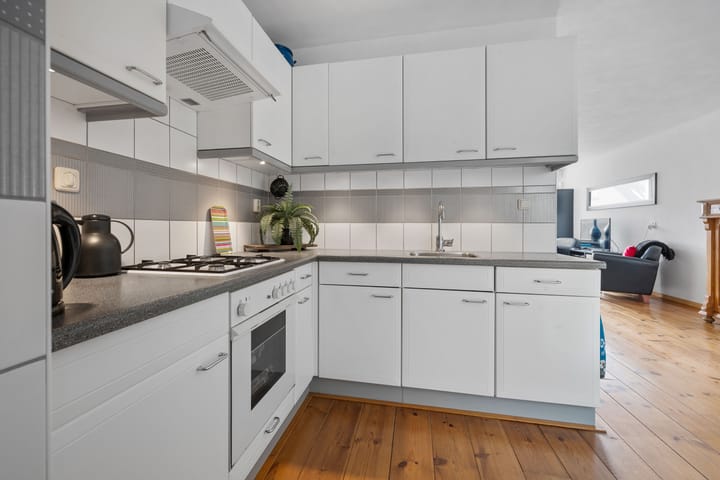 Foto 15 van De Metten 16