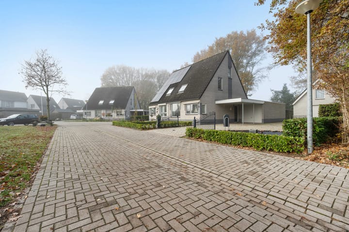 Foto 42 van De Metten 16