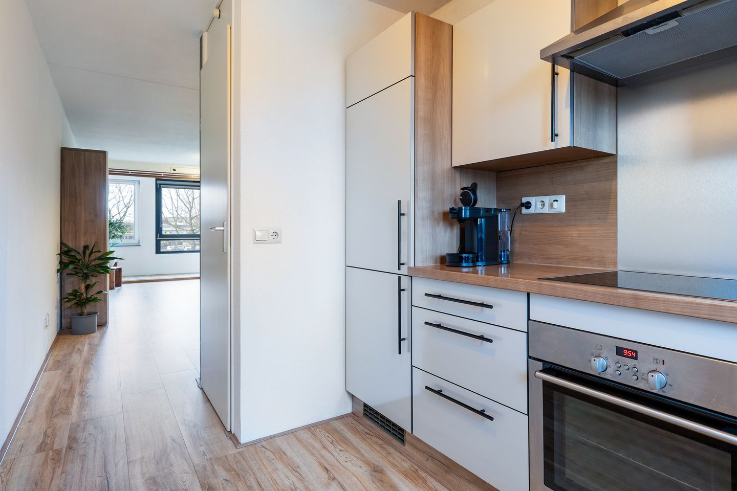 Foto 20 van Burgemeester Jhr. Quarles van Uffordlaan 491