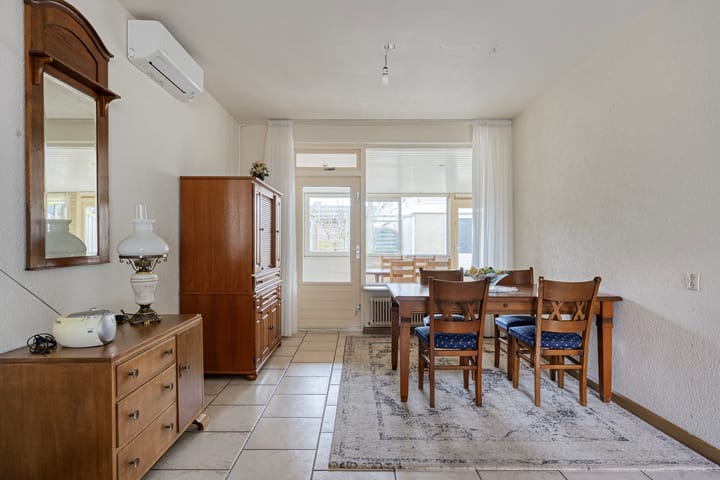 Foto 4 van Van Mookstraat 3