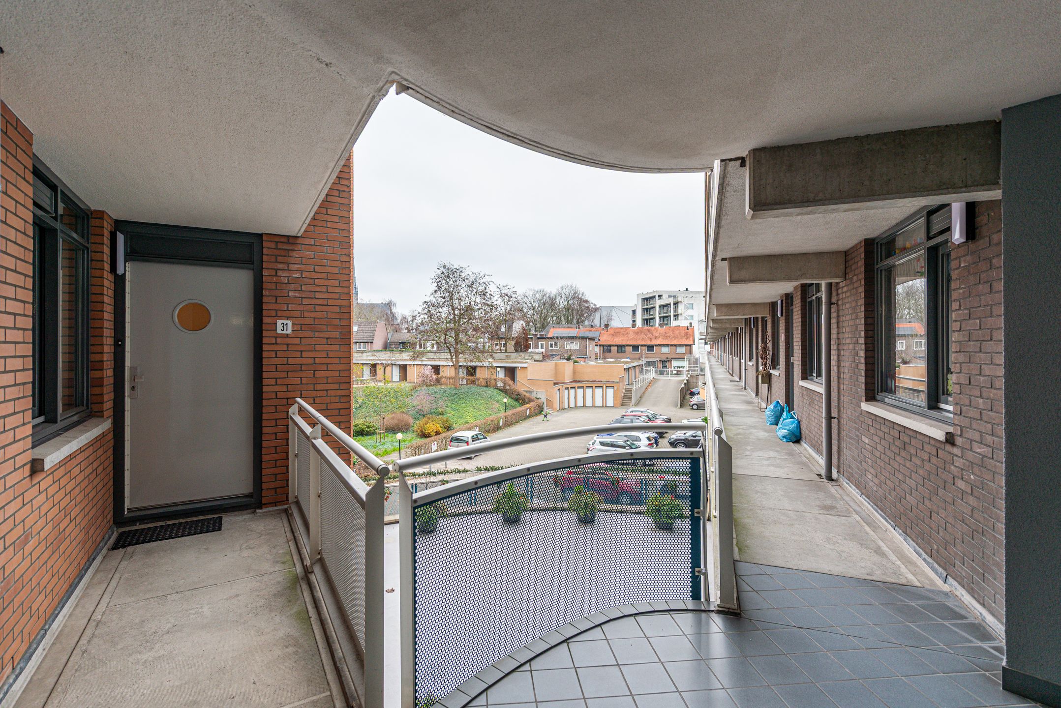 Photo 3 of Langgewenst 31
