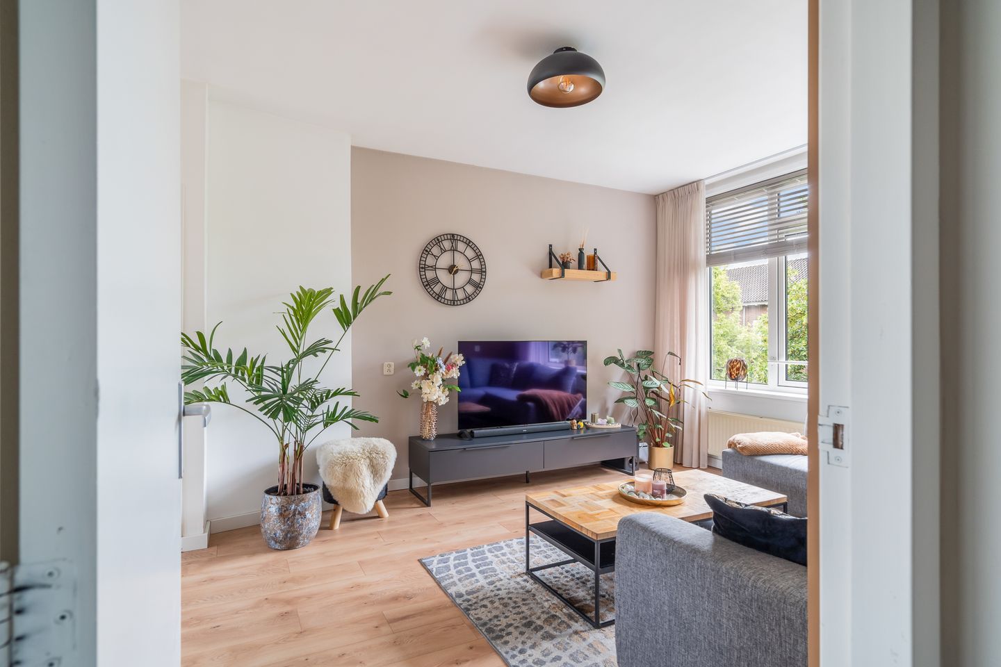 Photo 10 of Dr H. Colijnlaan 174