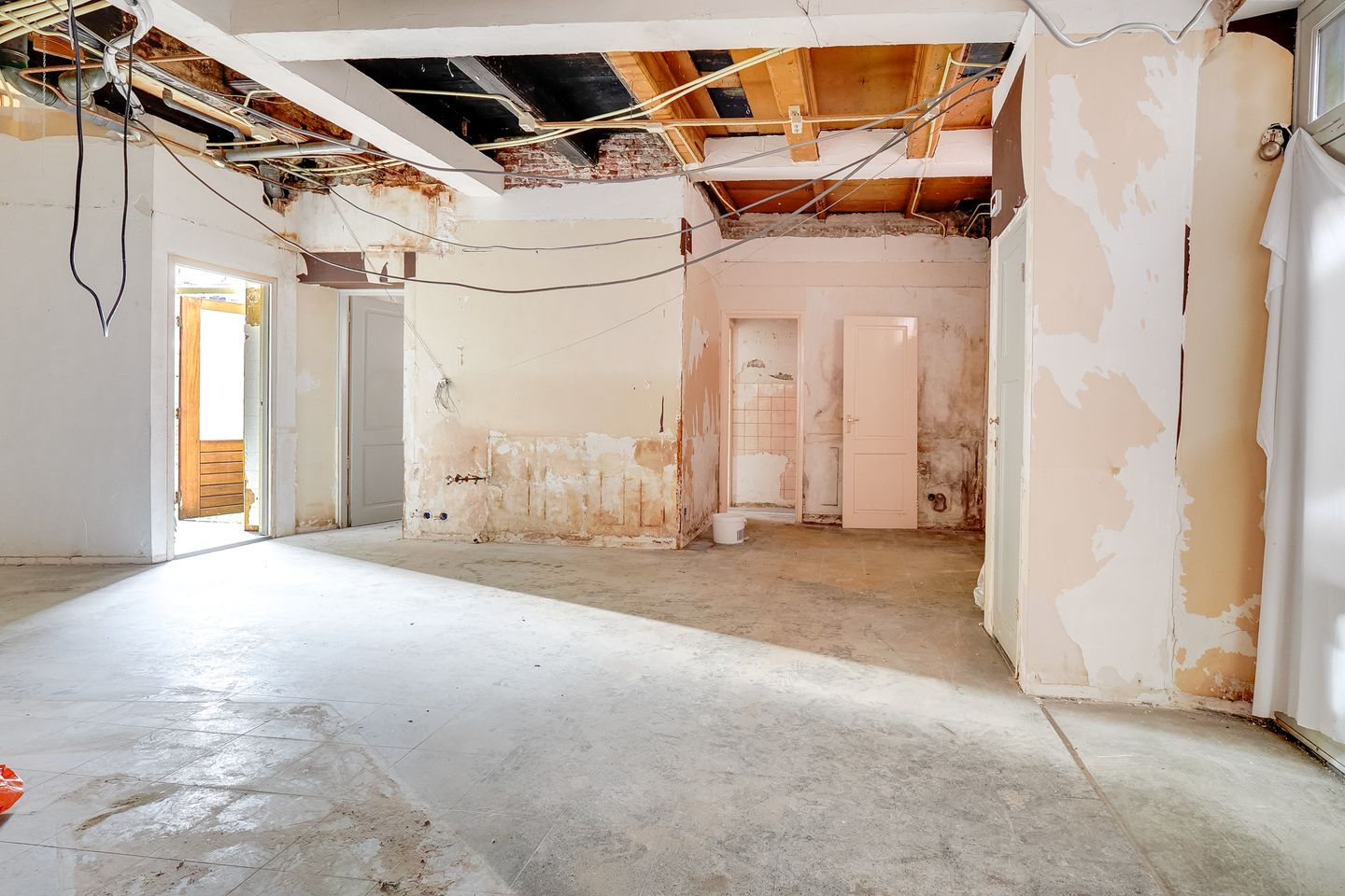 Bekijk foto 5 van Dorpsstraat 48