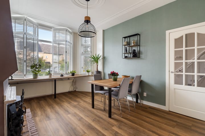 Photo 2 of Molenstraat 111