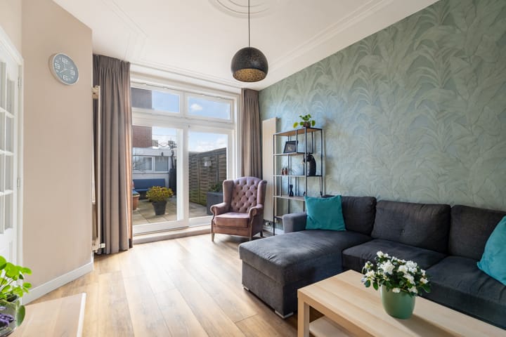 Foto 14 van Molenstraat 111