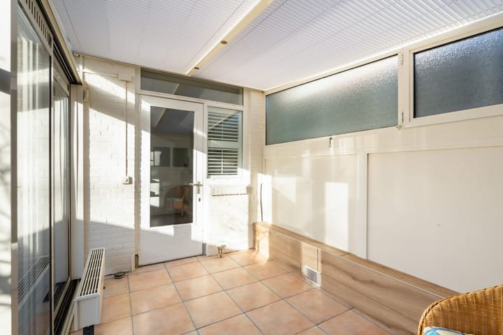 Foto 23 van Molenstraat 111