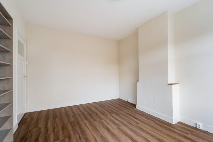 Foto 33 van Molenstraat 111