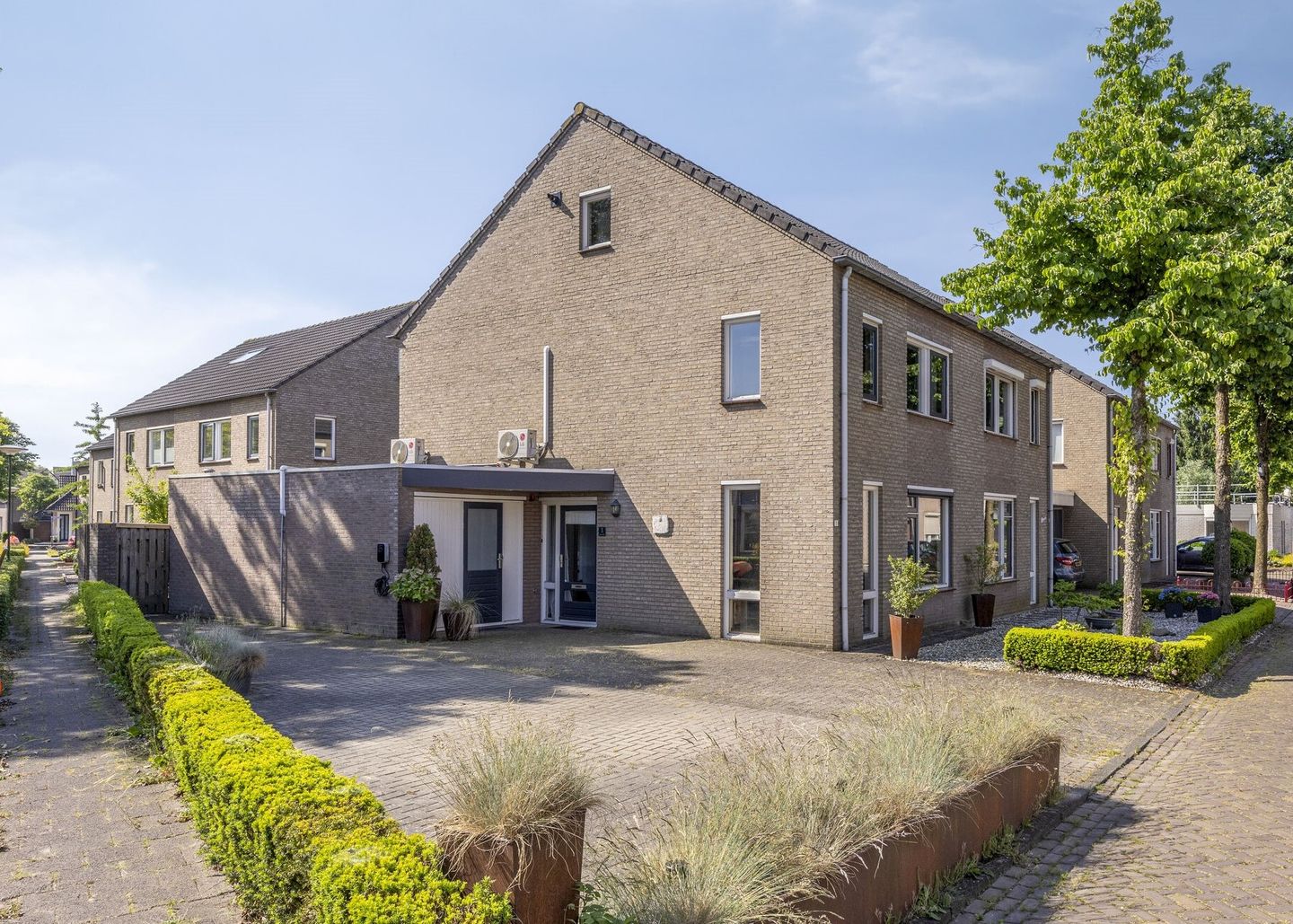 Foto 5 van Ogentroost 1