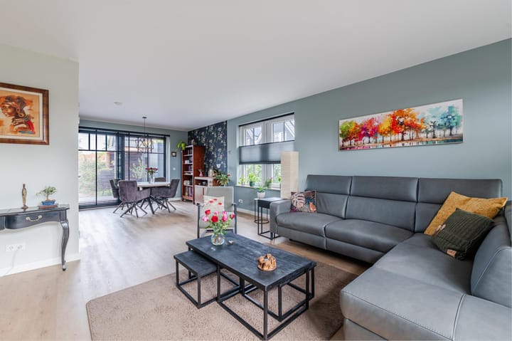 Foto 9 van Bisschopstraat 10