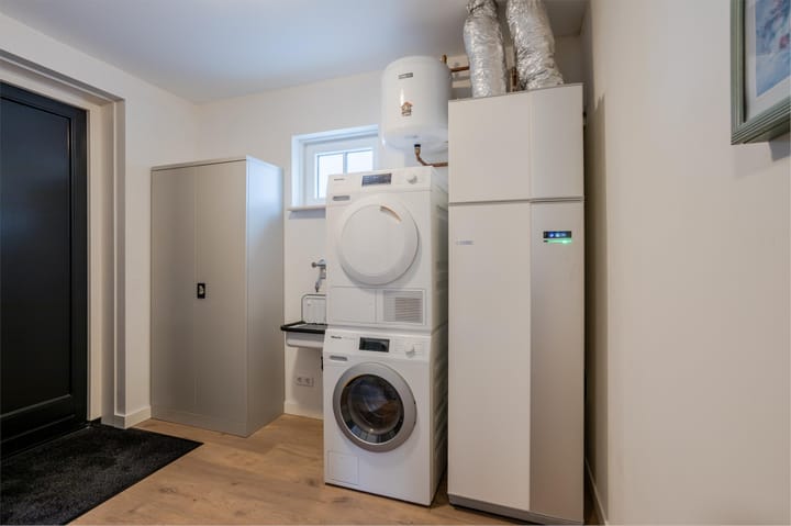 Foto 13 van Bisschopstraat 10