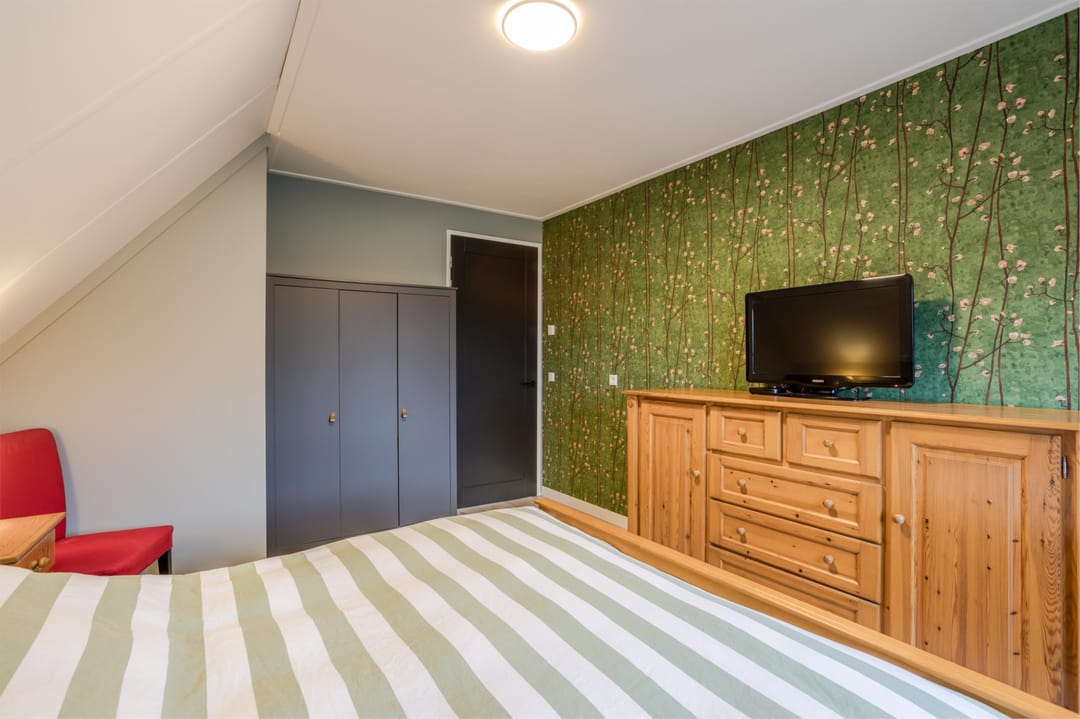 Photo 22 of Bisschopstraat 10