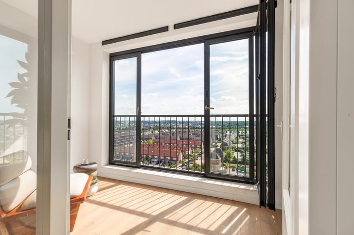 Photo 10 of Brandpunt 137