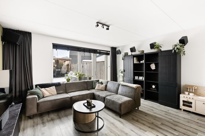 Foto 9 van Van Dishoeckstraat 245