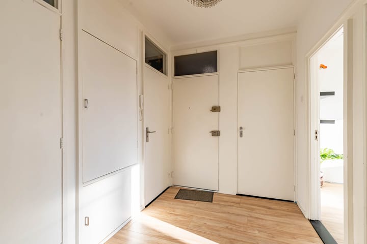 Foto 17 van Resedastraat 25