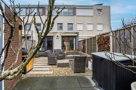 Boog 4 tertiary image