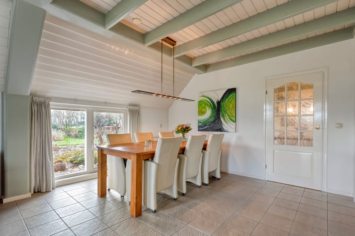 Foto 17 van Middelveenseweg 12