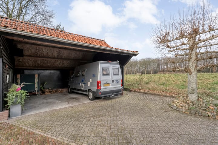 Foto 47 van Middelveenseweg 12