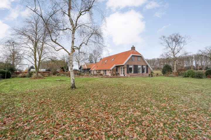 Foto 59 van Middelveenseweg 12