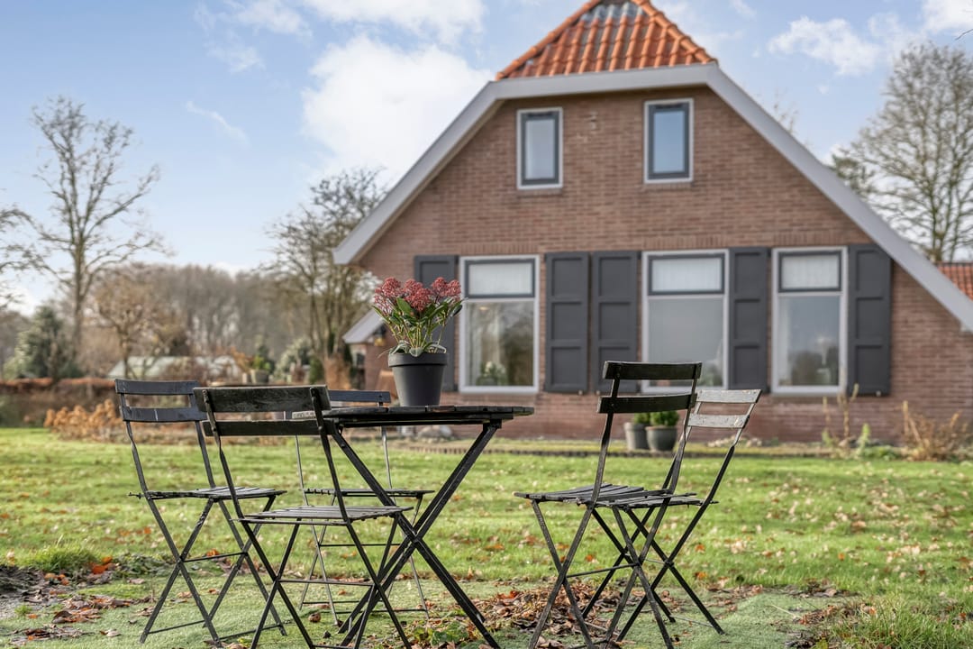 Foto 62 van Middelveenseweg 12