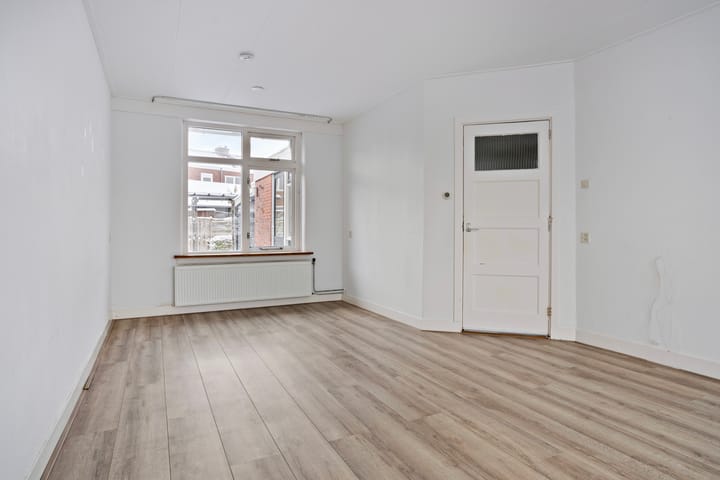 Foto 5 van van Loonstraat 45