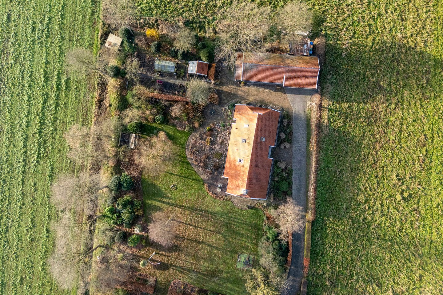 Foto 64 van Middelveenseweg 12