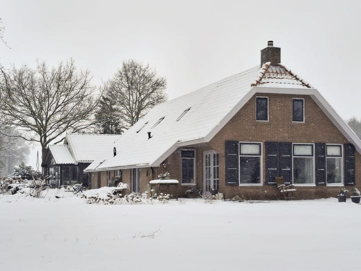 Foto 80 van Middelveenseweg 12