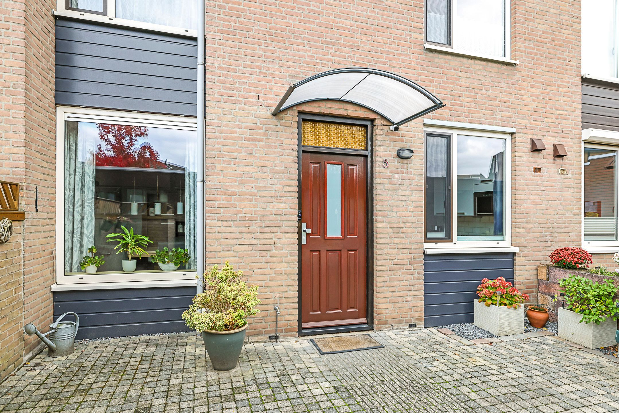 Photo 6 of Van Gentswei 5