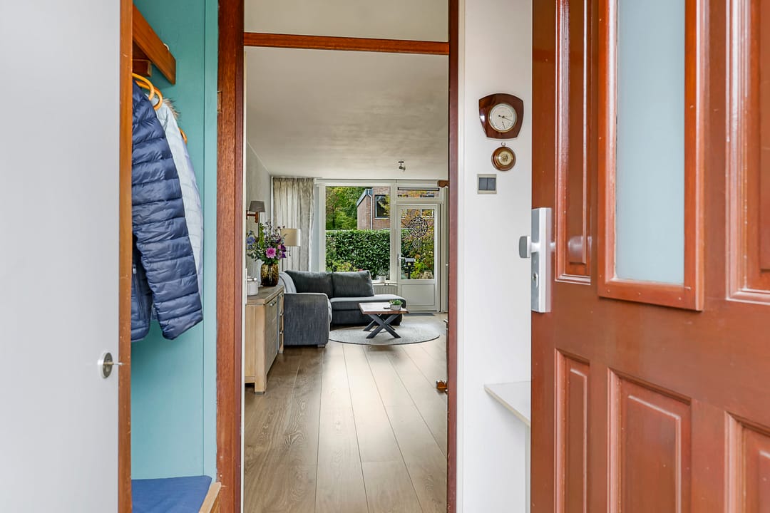 Photo 8 of Van Gentswei 5