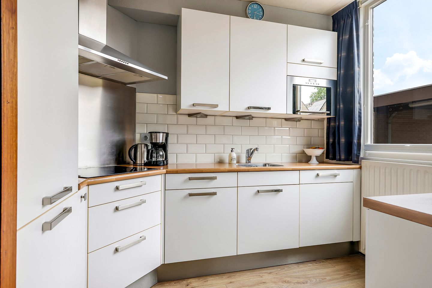 Photo 20 of Van Gentswei 5