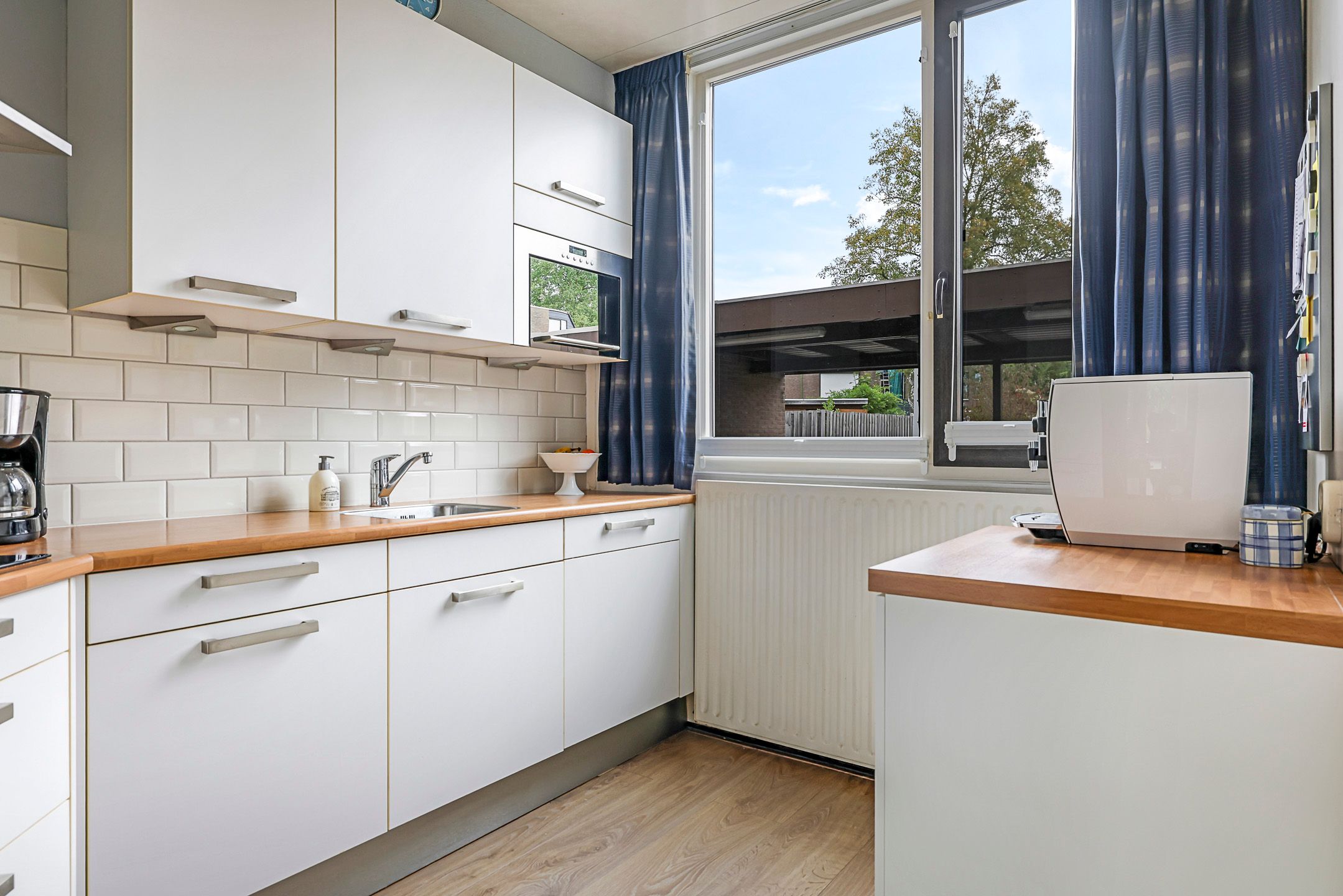 Photo 21 of Van Gentswei 5