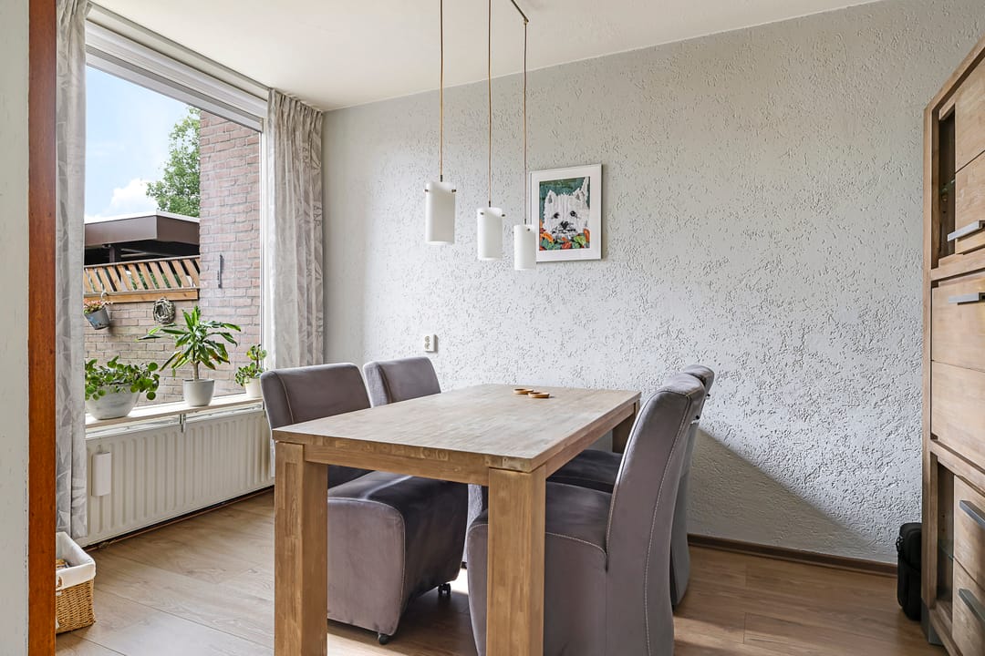 Photo 26 of Van Gentswei 5