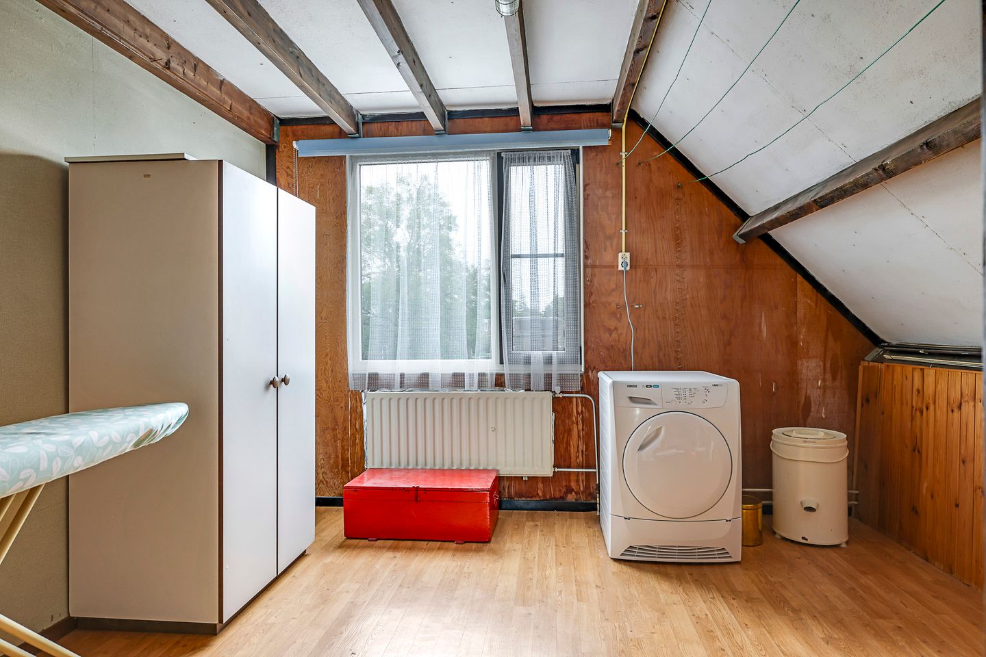 Photo 44 of Van Gentswei 5