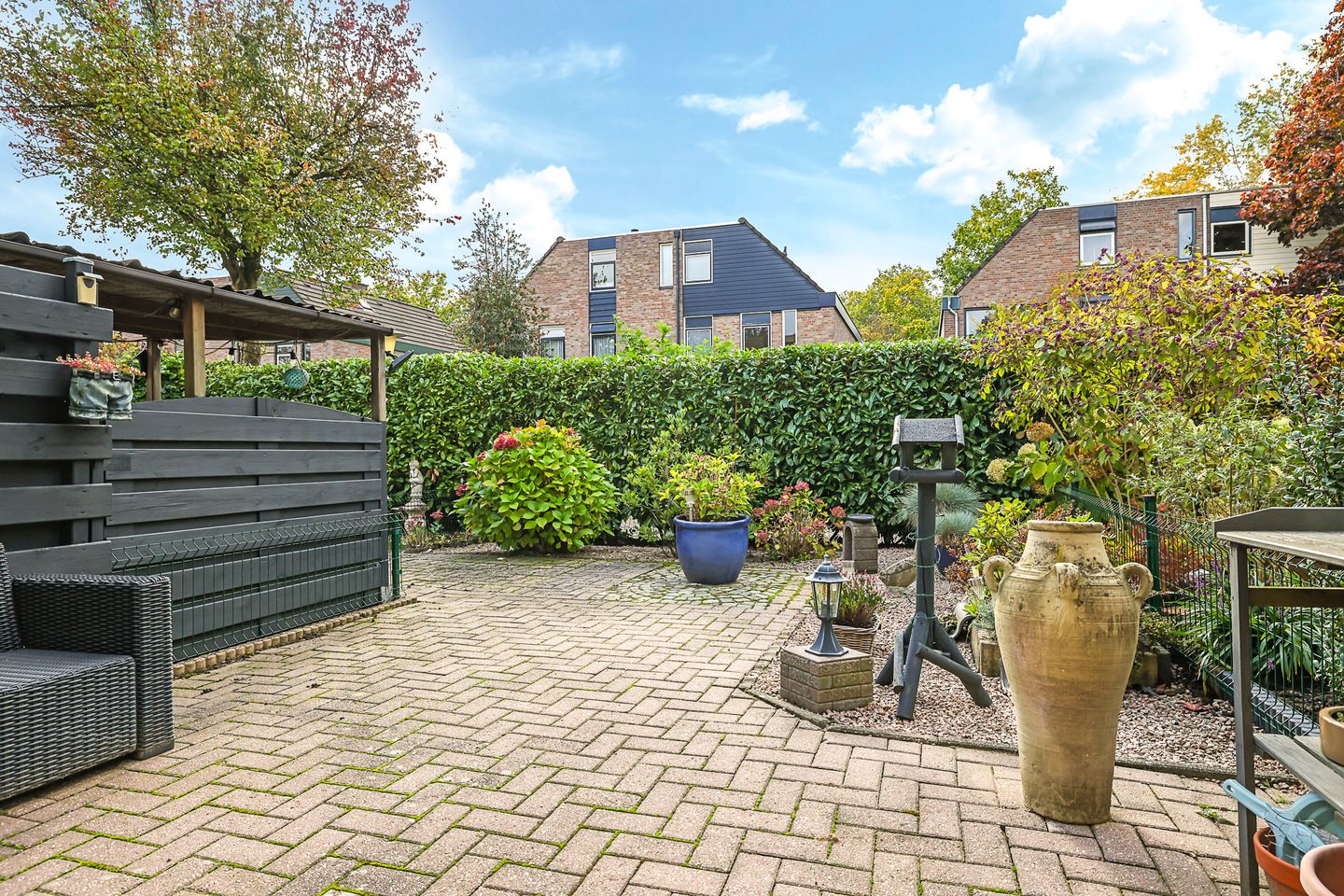 Photo 49 of Van Gentswei 5