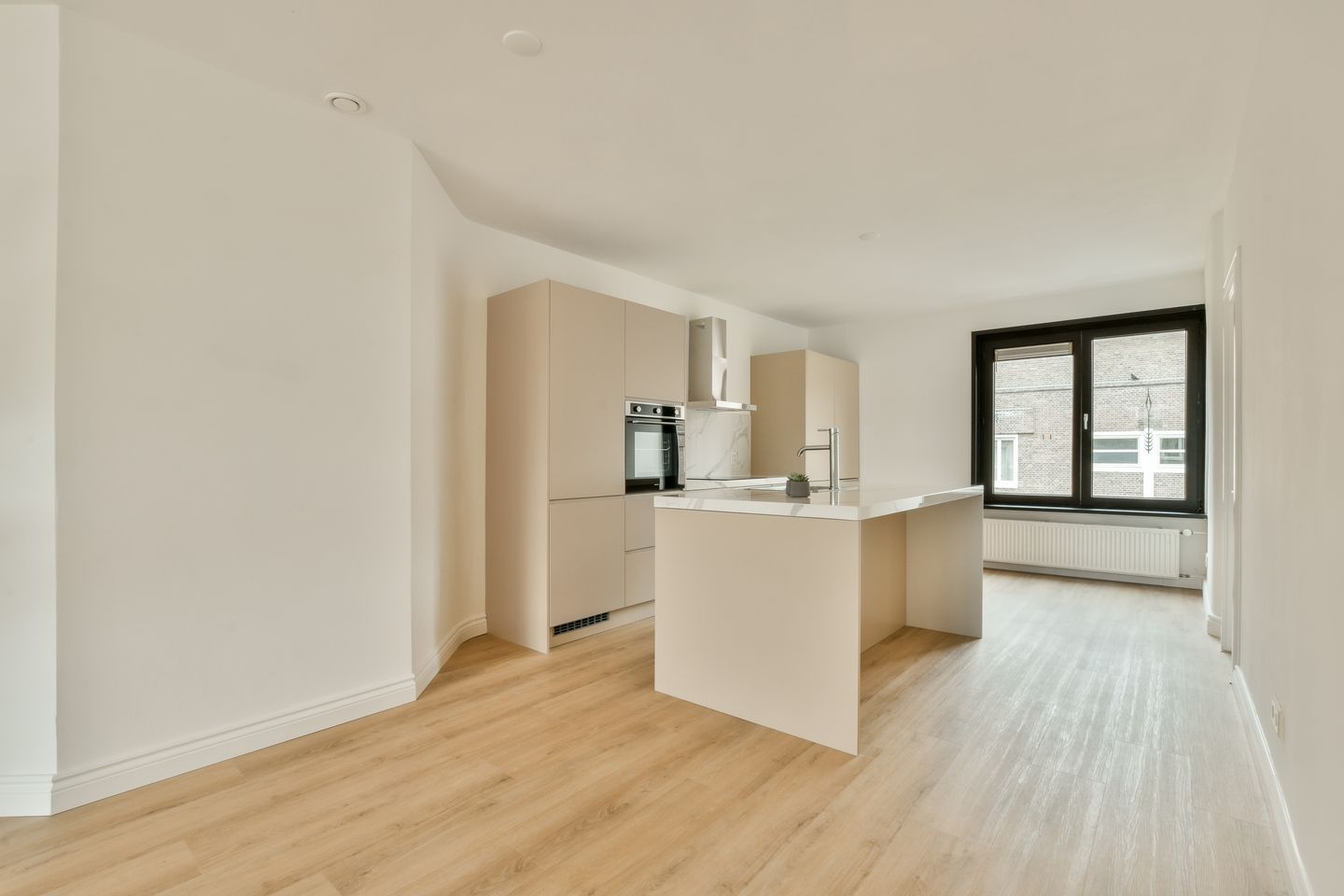 Photo 5 of Van Speijkstraat 48-3