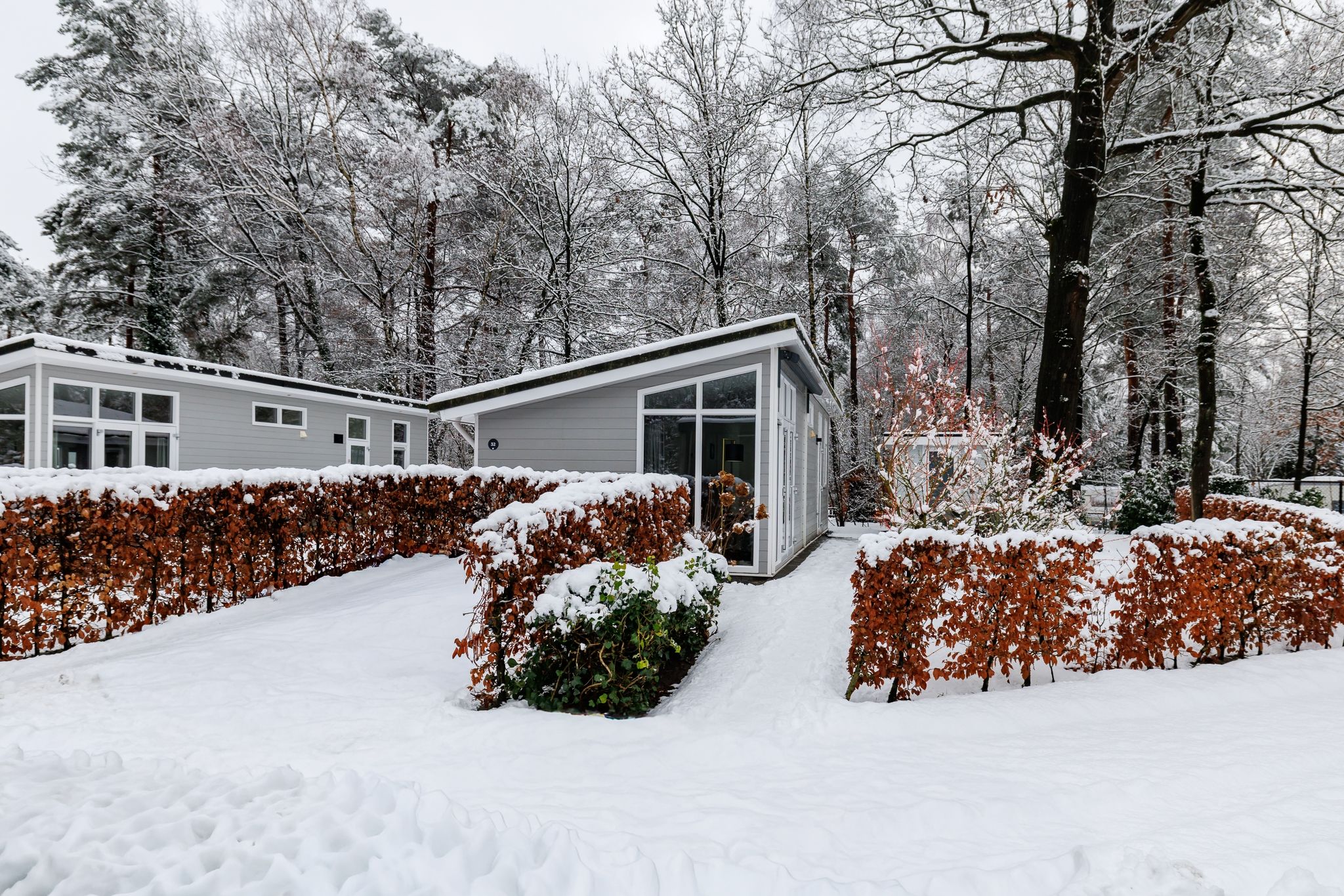 2-bedroom freehold villa in Ede — photo 2 of 5
