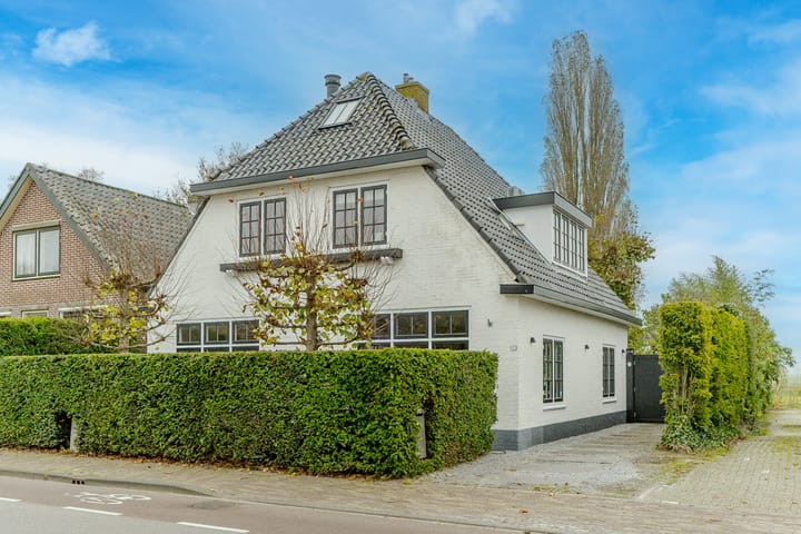 Wakkerendijk 11-A main image