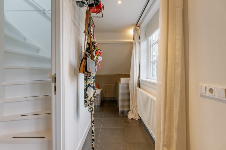 Foto 29 van Wakkerendijk 11-A