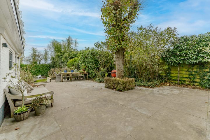 Foto 42 van Wakkerendijk 11-A