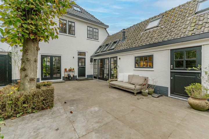 Foto 44 van Wakkerendijk 11-A