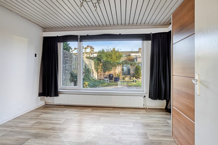 Foto 8 van Merelstraat 13