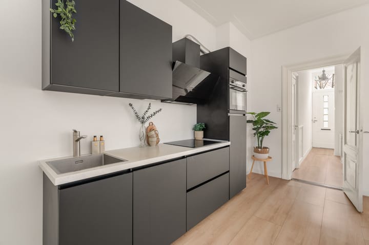 Foto 8 van 2e Atjehstraat 49