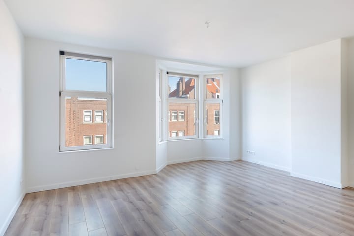 Photo 3 of Samuel Mullerstraat 31-A03