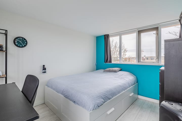 Foto 28 van State 12