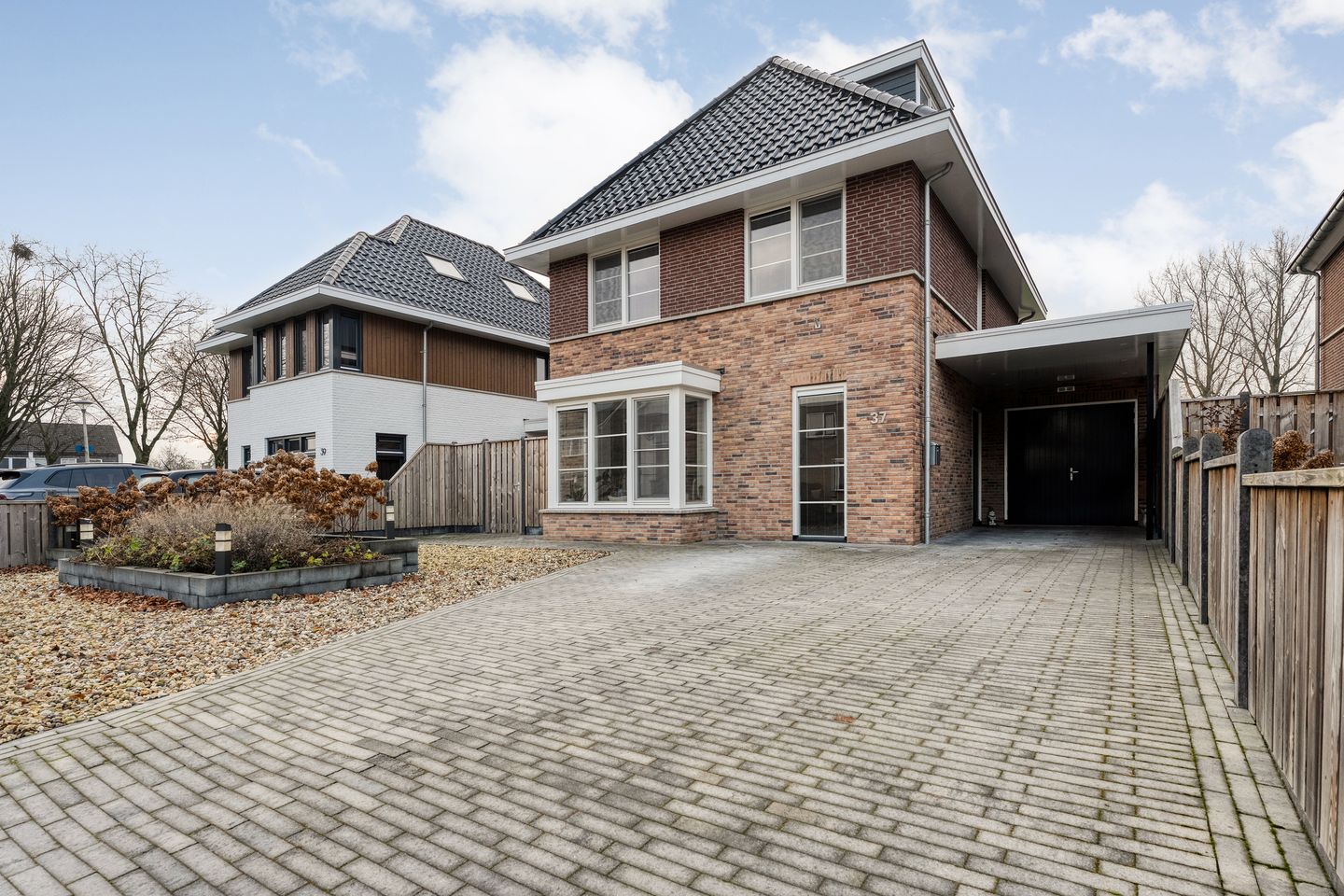 Foto 5 van Markgravenweg 37