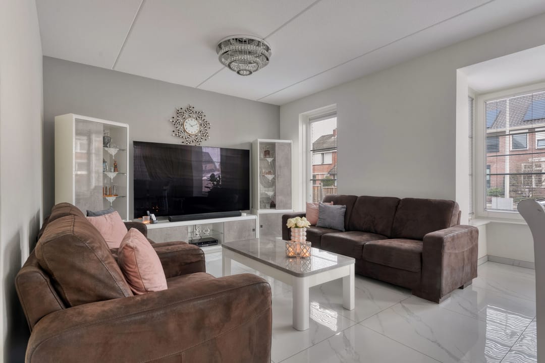 Foto 8 van Markgravenweg 37