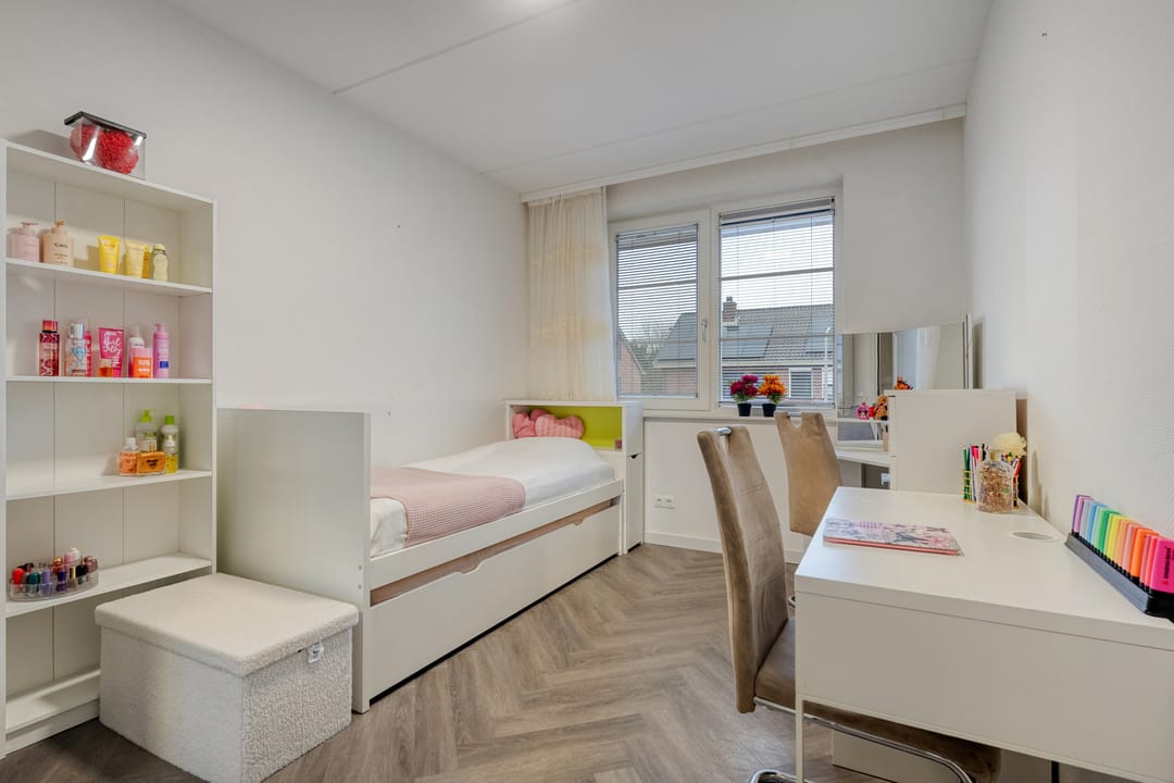 Foto 16 van Markgravenweg 37