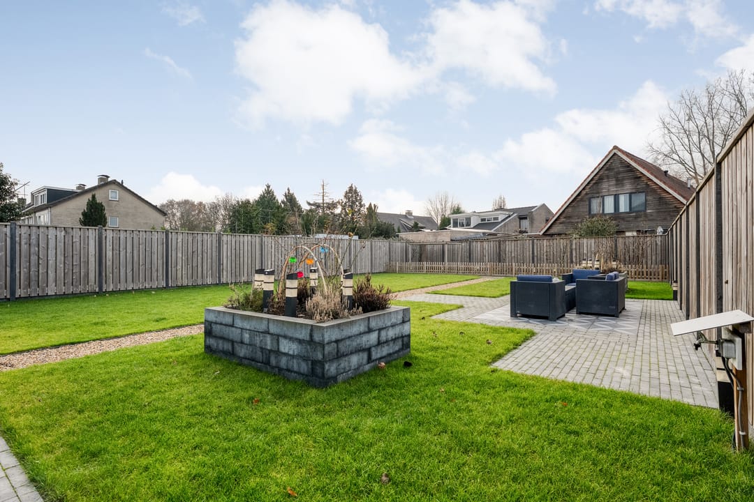 Foto 26 van Markgravenweg 37