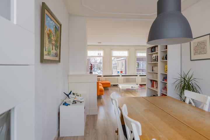 Photo 16 of Stuyvesantstraat 100