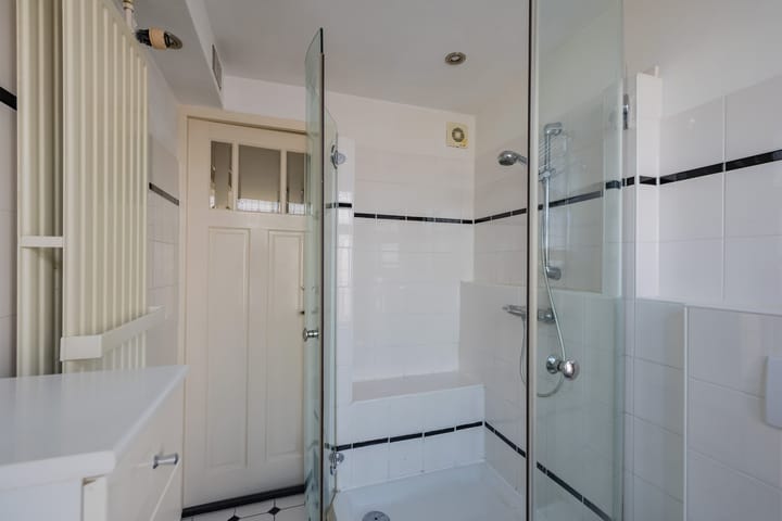 Photo 30 of Stuyvesantstraat 100